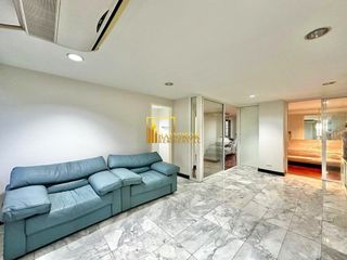 For rent そして for sale 2 ベッドルーム condo in Pathum Wan, Bangkok