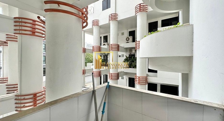 For rent そして for sale 2 ベッドルーム condo in Pathum Wan, Bangkok