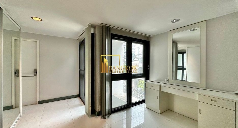 For rent そして for sale 2 ベッドルーム condo in Pathum Wan, Bangkok