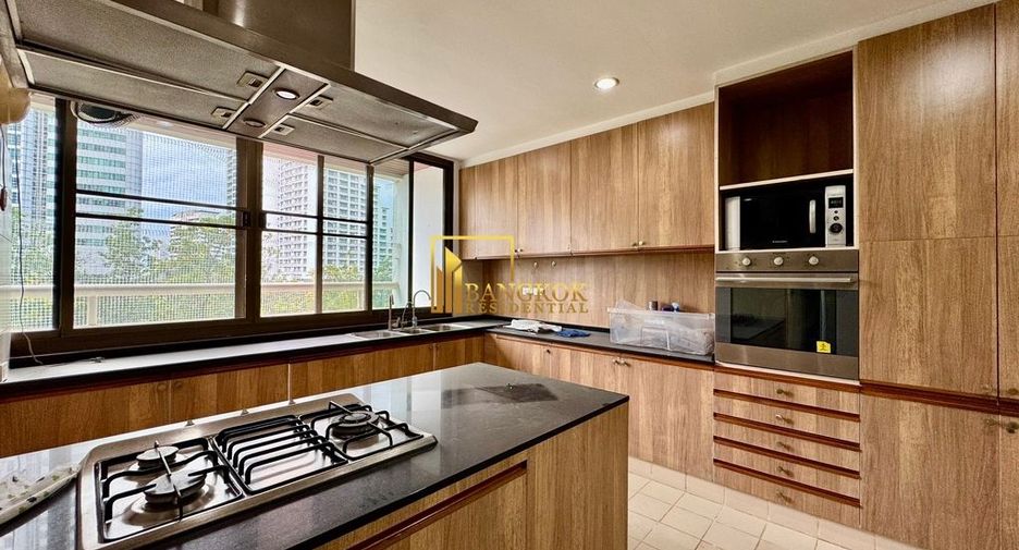 Wohnung zum Kauf mit 3 Zimmer in Khlong Toei, Bangkok