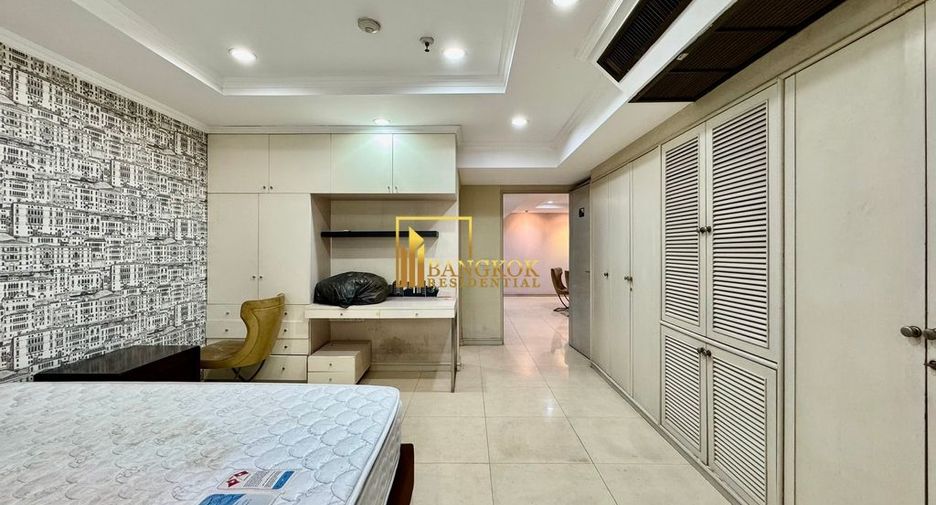 Wohnung zum Kauf mit 3 Zimmer in Khlong Toei, Bangkok