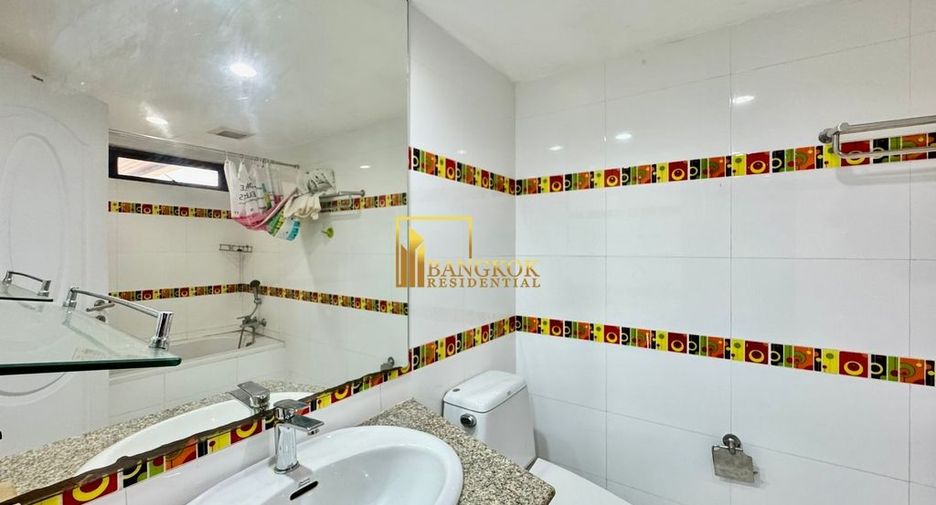 Wohnung zum Kauf mit 3 Zimmer in Khlong Toei, Bangkok