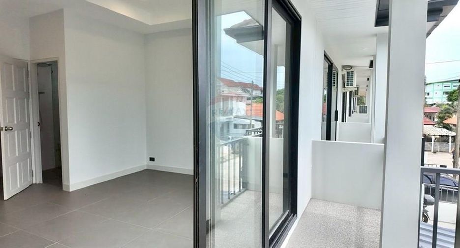 For sale 2 bedrooms townhouse in Ko Samui, Surat Thani