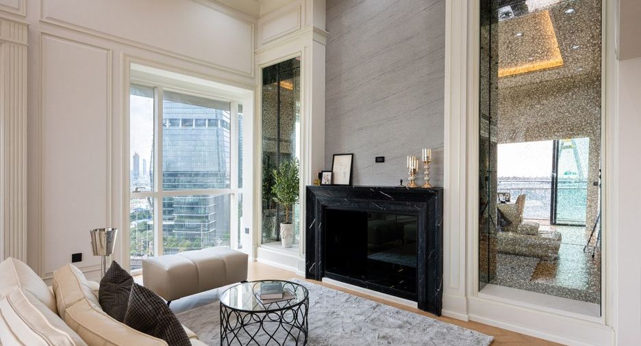 For sale 2 bedrooms condo in Yan Nawa, Bangkok