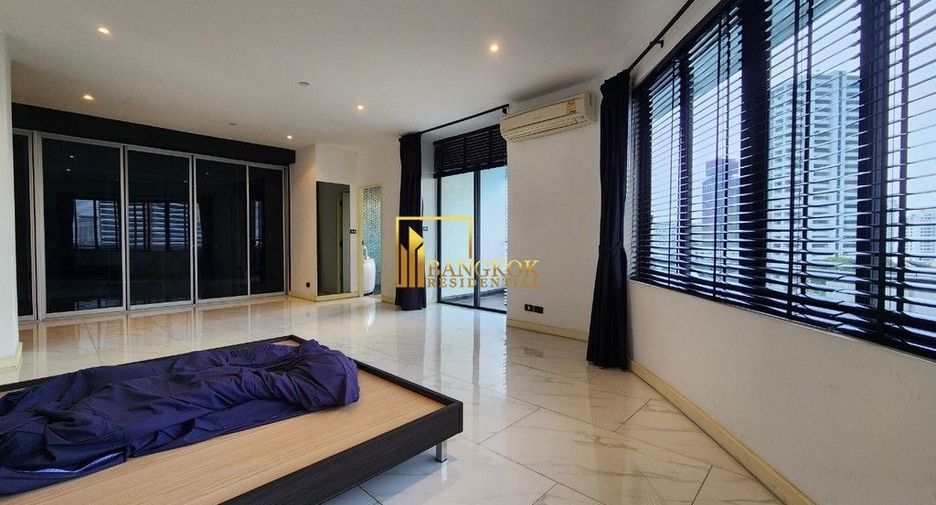 À louer et à vendre studio condo à Watthana, Bangkok