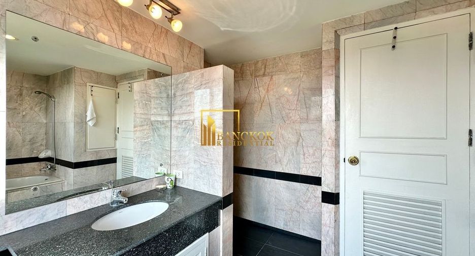 For rent and for sale 3 bedrooms condo in Watthana, Bangkok