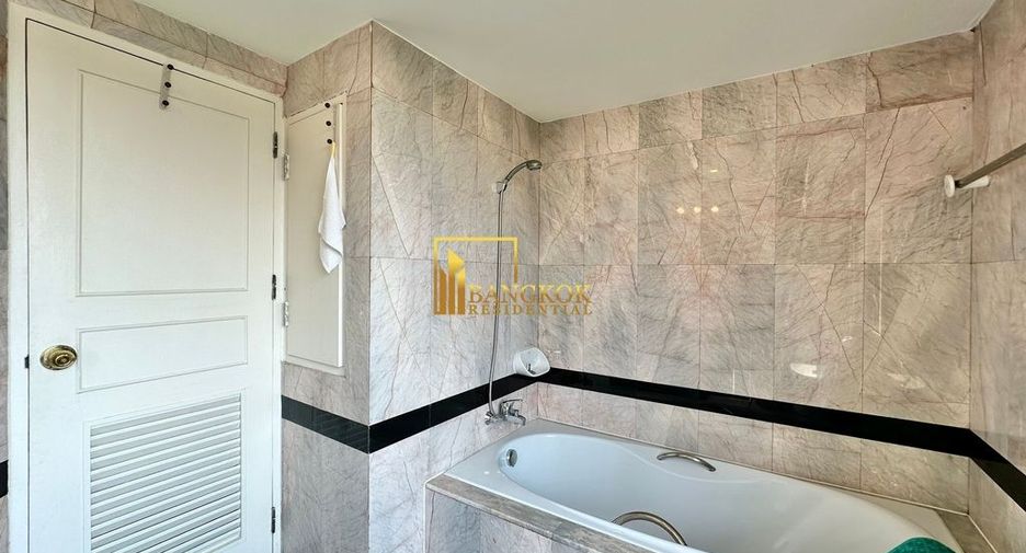 For rent and for sale 3 bedrooms condo in Watthana, Bangkok