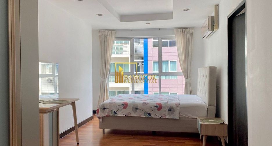 Condo en alquiler y en venta de 5 habitaciones en Watthana, Bangkok