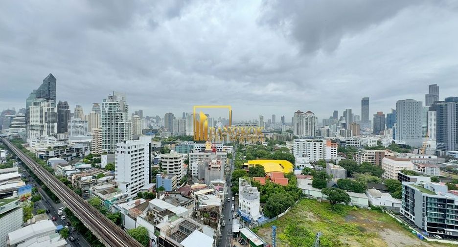 Condo en alquiler y en venta de 2 habitaciones en Khlong Toei, Bangkok