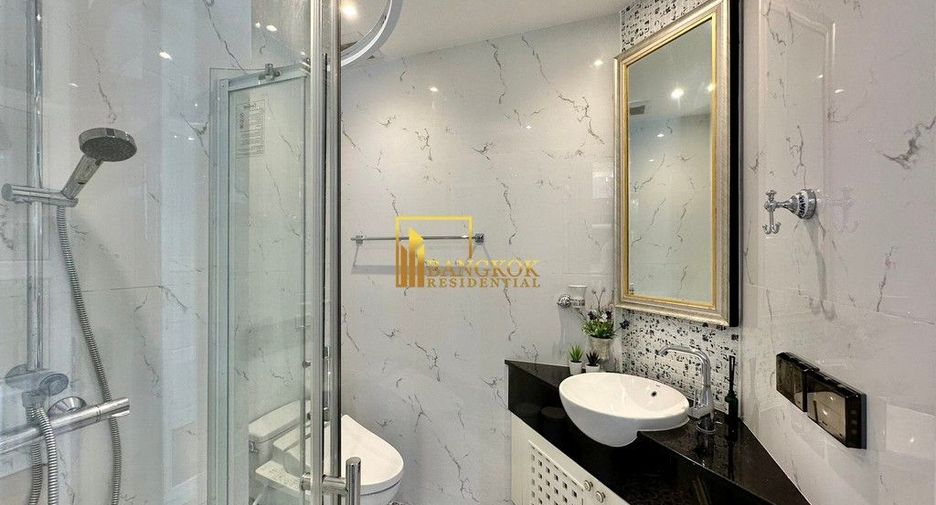 Condo en alquiler y en venta de 2 habitaciones en Khlong Toei, Bangkok