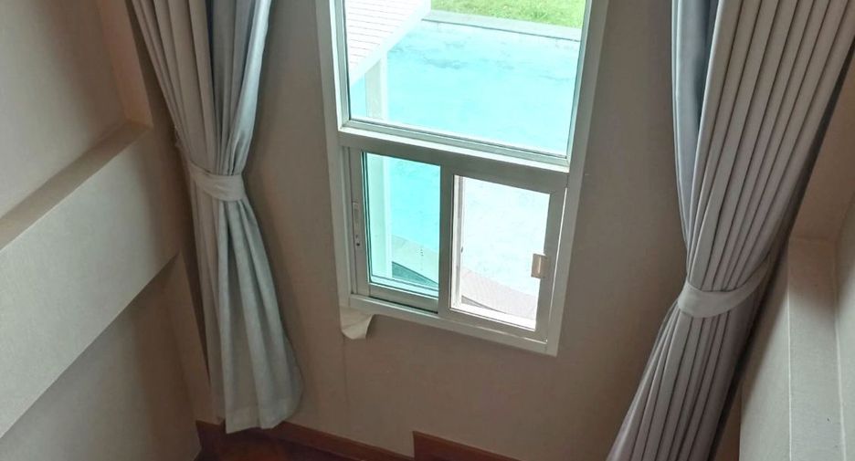 Villa zur Miete mit 5 Zimmer in Hang Dong, Chiang Mai