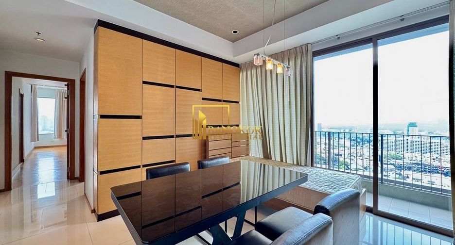 For rent and for sale 2 bedrooms condo in Khlong Toei, Bangkok