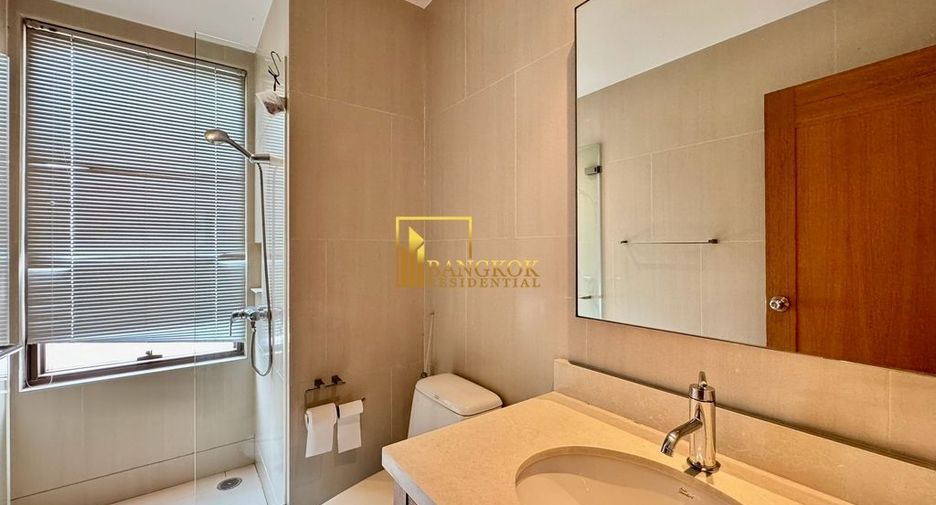 For rent and for sale 2 bedrooms condo in Khlong Toei, Bangkok
