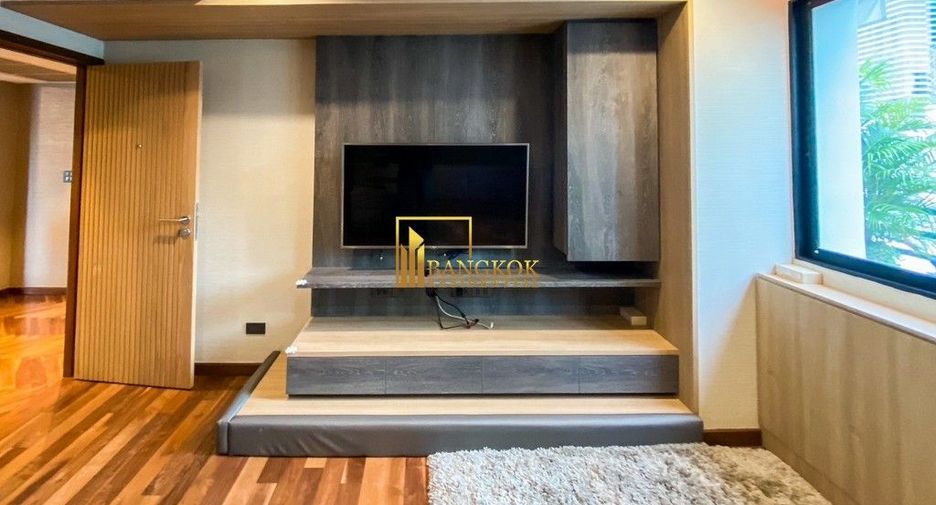 For rent そして for sale 2 ベッドルーム condo in Sathon, Bangkok
