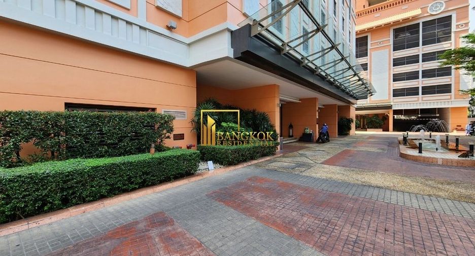 For rent and for sale 3 bedrooms condo in Khlong Toei, Bangkok