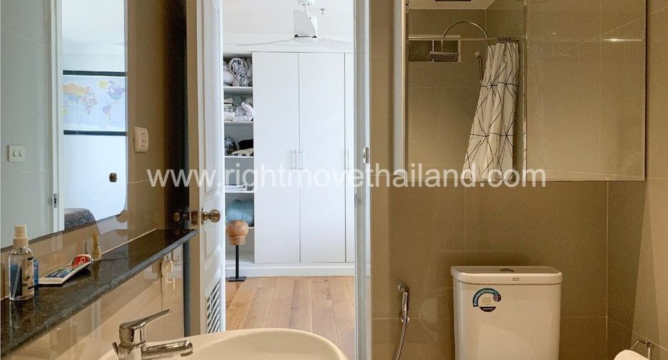 À vendre 3 chambres condo à Khlong Toei, Bangkok