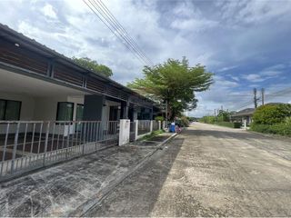 For sale 3 bedrooms house in Mueang Nakhon Si Thammarat, Nakhon Si Thammarat