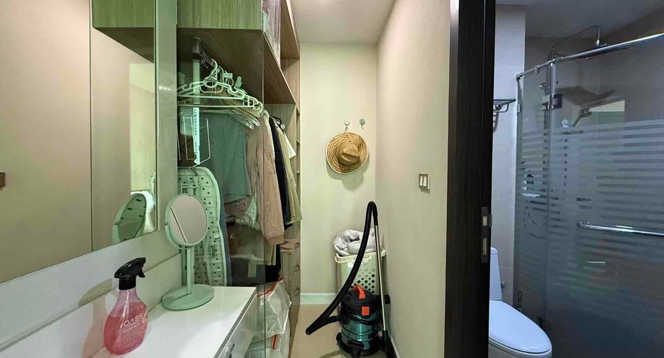 For rent 2 bedrooms condo in Bang Lamung, Chonburi