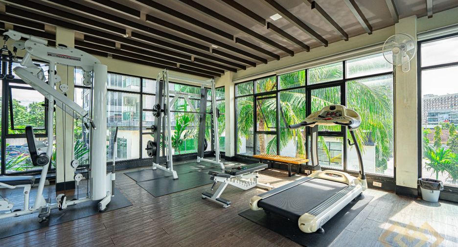 For rent 2 bedrooms condo in Bang Lamung, Chonburi