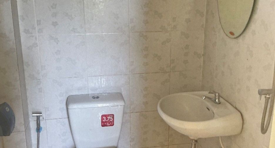 For sale studio house in Mueang Uttaradit, Uttaradit