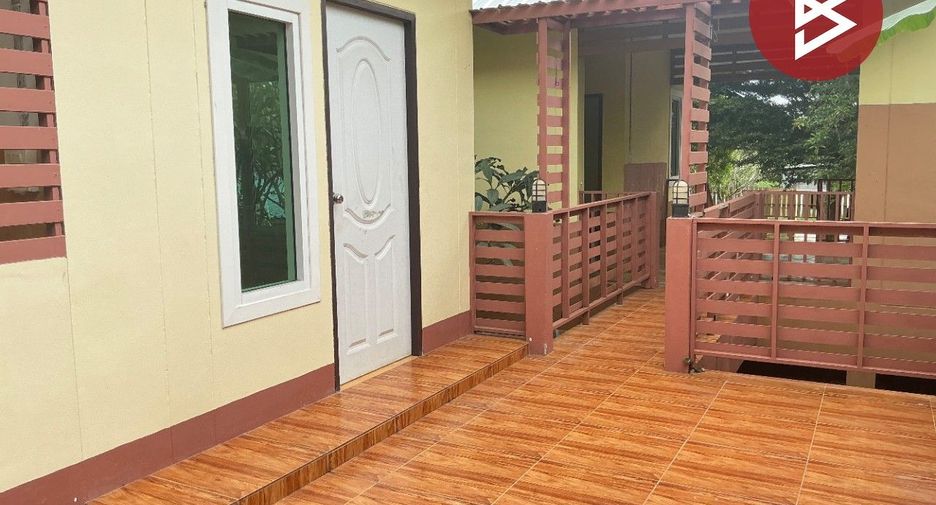 For sale studio house in Mueang Uttaradit, Uttaradit