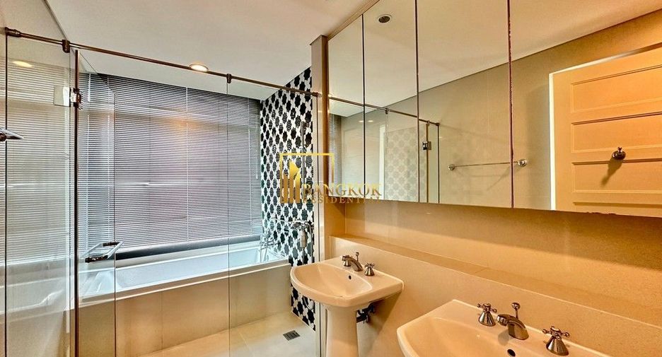 For rent and for sale 3 bedrooms condo in Khlong Toei, Bangkok