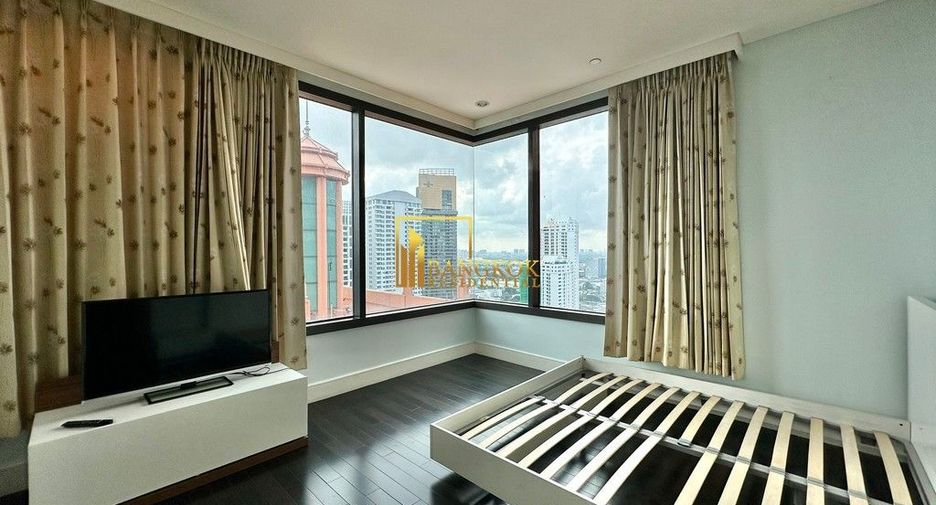 For rent and for sale 3 bedrooms condo in Khlong Toei, Bangkok