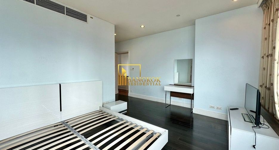 For rent and for sale 3 bedrooms condo in Khlong Toei, Bangkok