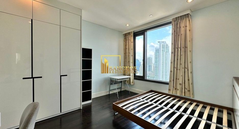 For rent and for sale 3 bedrooms condo in Khlong Toei, Bangkok