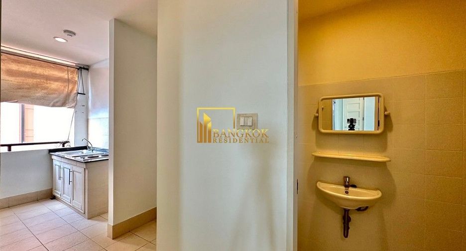 For rent and for sale 3 bedrooms condo in Khlong Toei, Bangkok