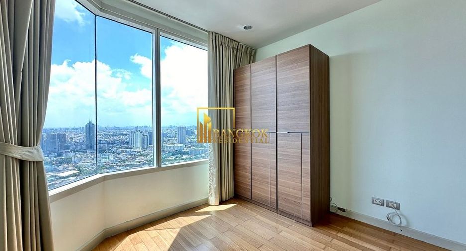 Condo en alquiler y en venta de 3 habitaciones en Bang Kho Laem, Bangkok