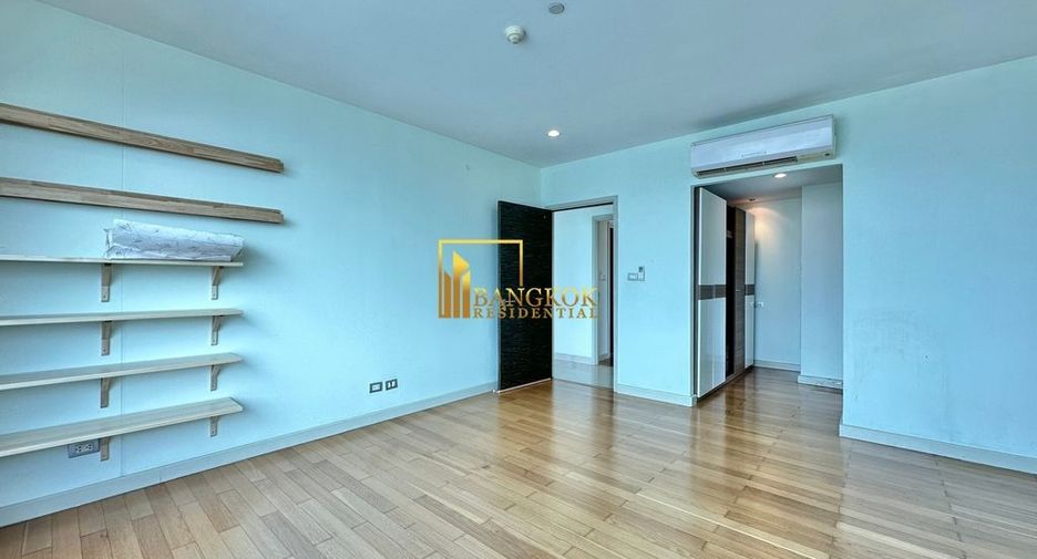 Condo en alquiler y en venta de 3 habitaciones en Bang Kho Laem, Bangkok