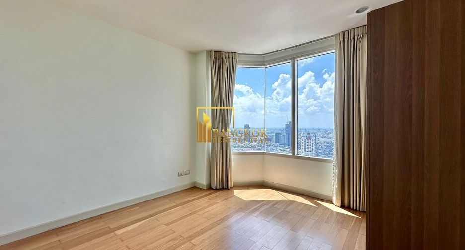 Condo en alquiler y en venta de 3 habitaciones en Bang Kho Laem, Bangkok