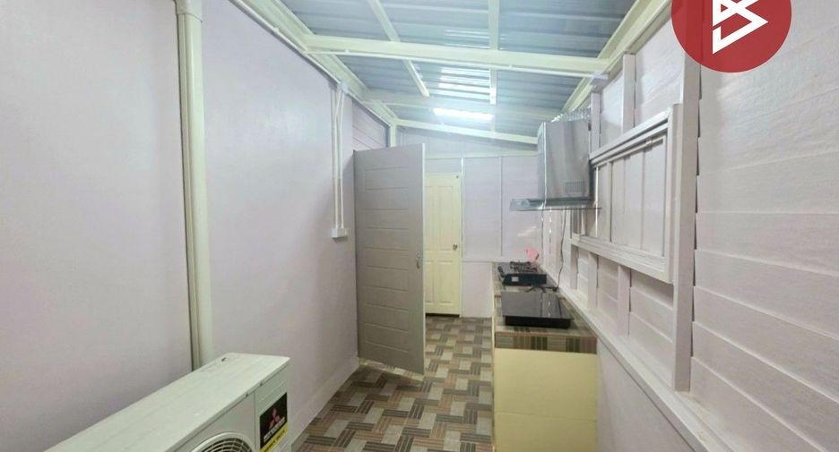 For sale 3 bedrooms house in Si Racha, Chonburi