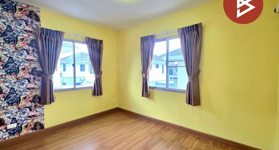 For sale 3 bedrooms house in Si Racha, Chonburi