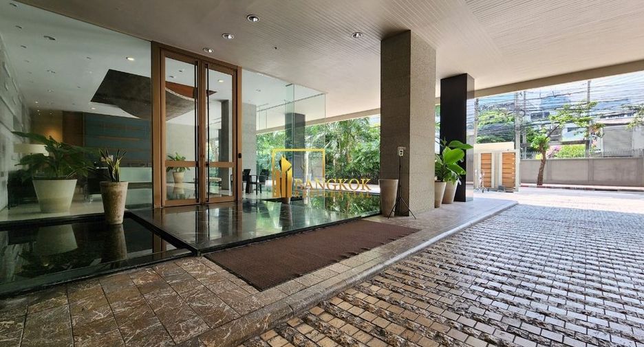 For rent and for sale 2 bedrooms condo in Sathon, Bangkok