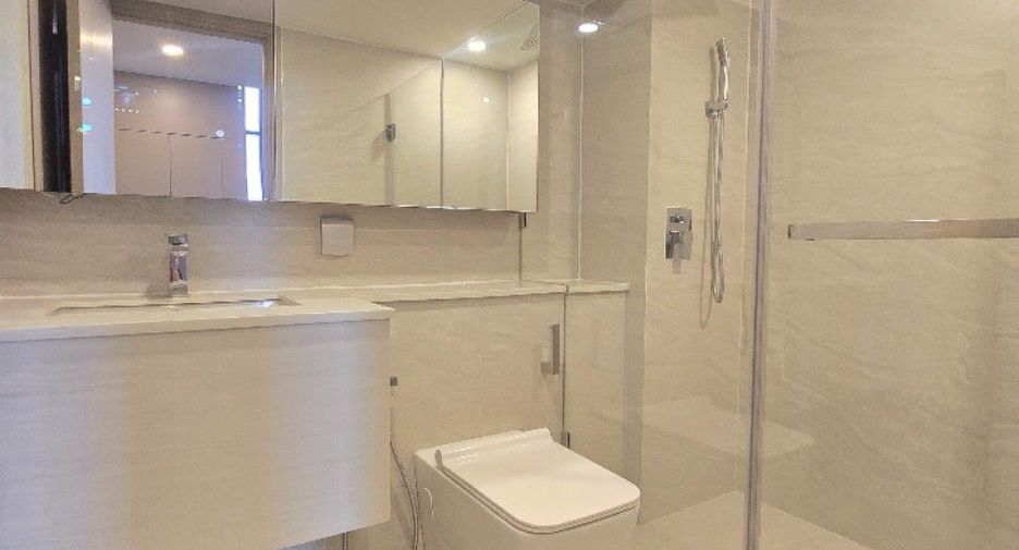 For sale studio condo in Ratchathewi, Bangkok