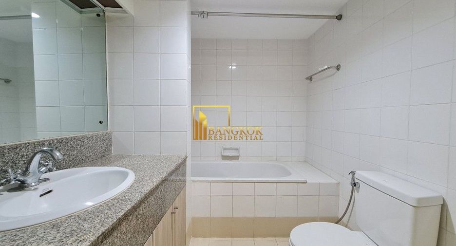 Condo en alquiler y en venta de 2 habitaciones en Khlong Toei, Bangkok