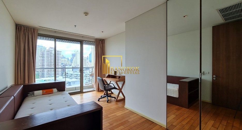 For rent and for sale 2 bedrooms condo in Khlong Toei, Bangkok