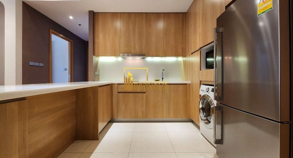 For rent and for sale 2 bedrooms condo in Khlong Toei, Bangkok
