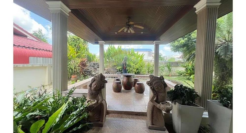 Haus zum Kauf mit 5 Zimmer in Mueang Nakhon Si Thammarat, Nakhon Si Thammarat
