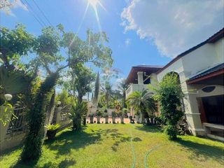 For sale 5 bedrooms house in Mueang Nakhon Si Thammarat, Nakhon Si Thammarat