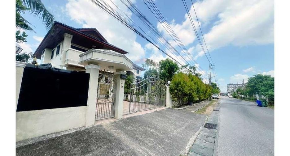 Haus zum Kauf mit 5 Zimmer in Mueang Nakhon Si Thammarat, Nakhon Si Thammarat