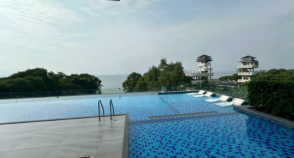 Condo en alquiler de 1 habitaciones en Si Racha, Chonburi