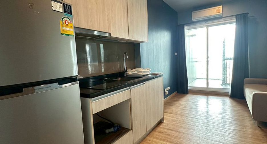Condo en alquiler de 1 habitaciones en Si Racha, Chonburi