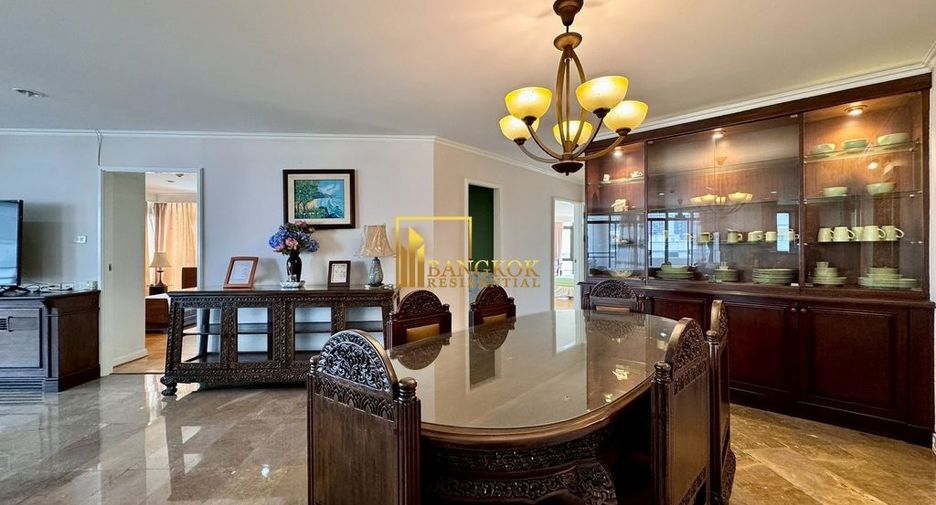 For rent そして for sale 3 ベッドルーム condo in Watthana, Bangkok