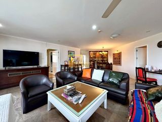 For rent and for sale 3 bedrooms condo in Watthana, Bangkok