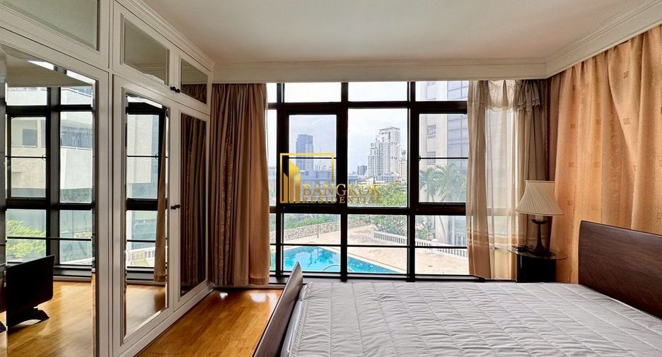 For rent そして for sale 3 ベッドルーム condo in Watthana, Bangkok