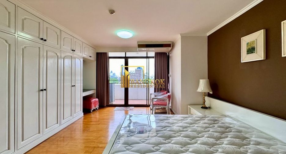 For rent そして for sale 3 ベッドルーム condo in Watthana, Bangkok