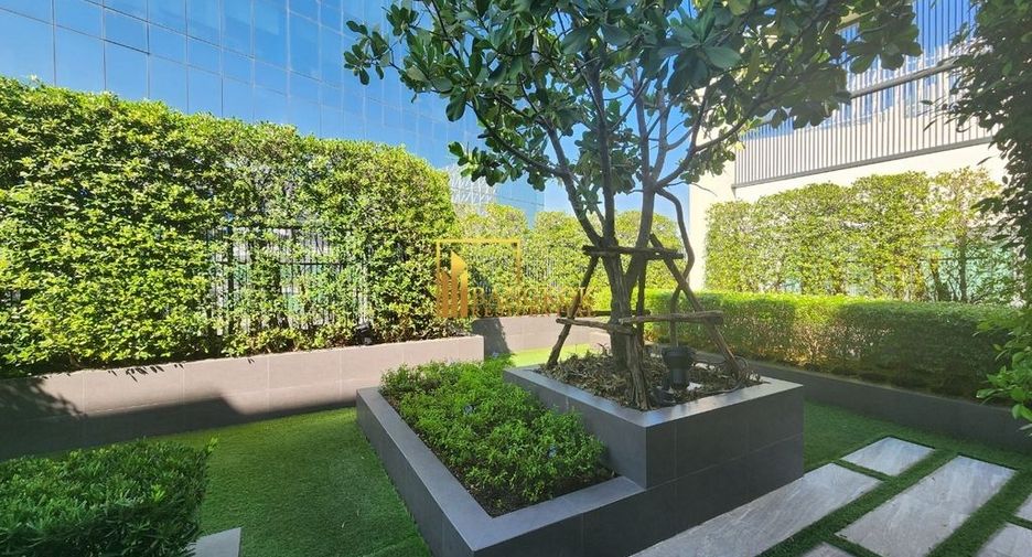 For rent and for sale 2 bedrooms condo in Khlong Toei, Bangkok